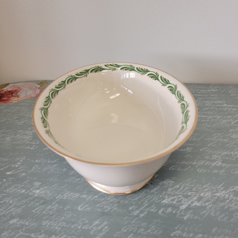 Franciscan Arcadia Green 9" Footed Oval Vegetable Bowl LK - Picture 3 of 5